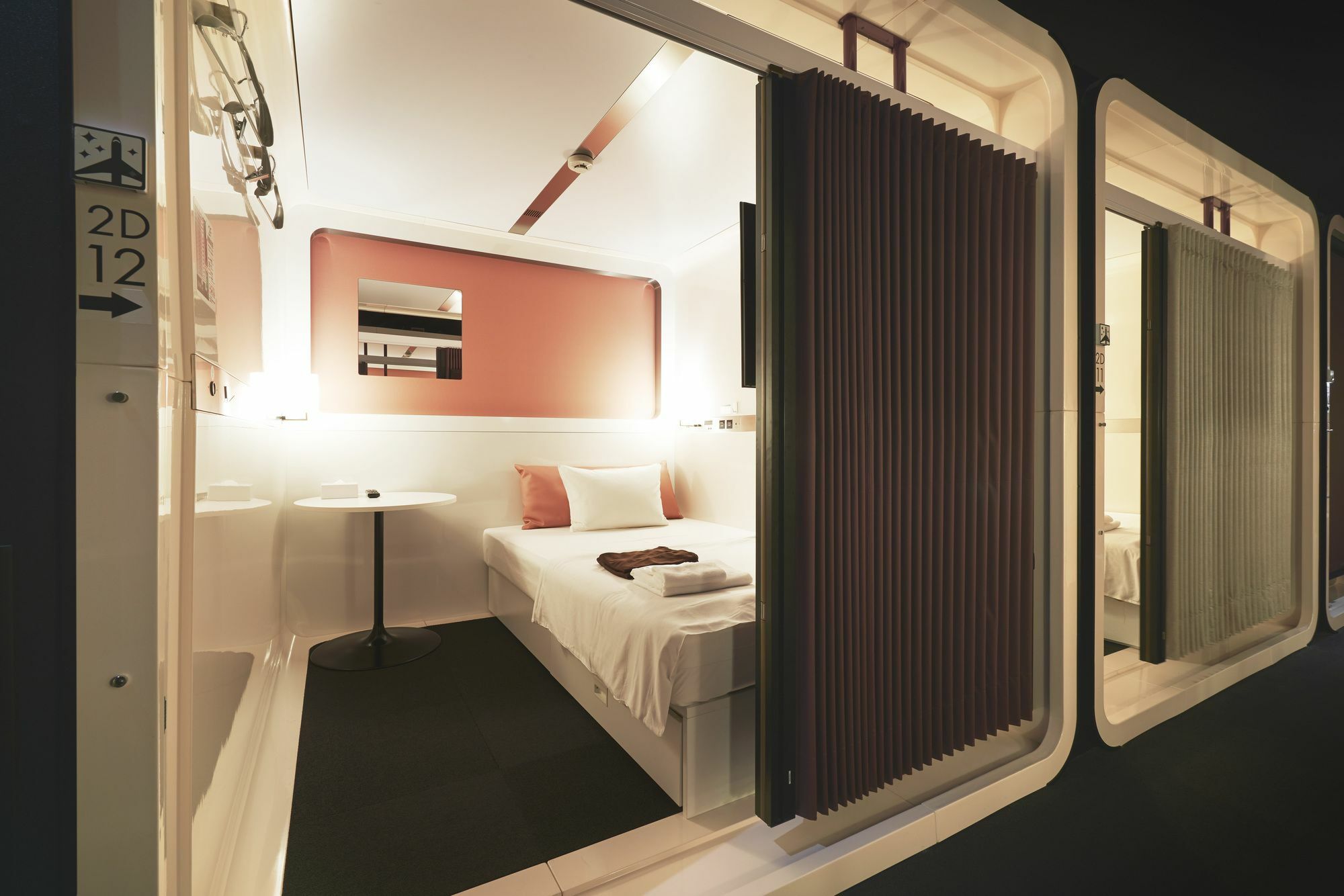 First Cabin Akihabara Showa-Dori Tokyo prefektur Exteriör bild